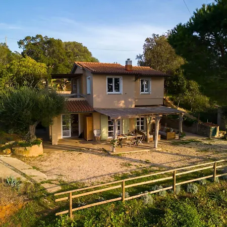 Elicriso Charme E Nature - Goelba Villa