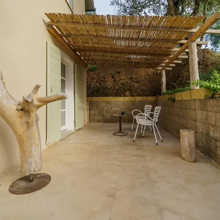 Villa Elicriso Charme E Nature - Goelba Portoferraio