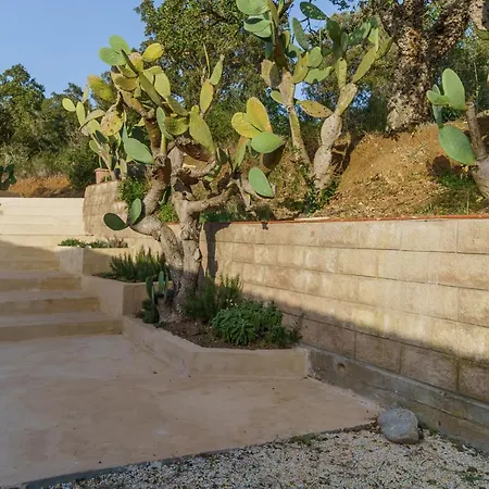 Elicriso Charme E Nature - Goelba Villa